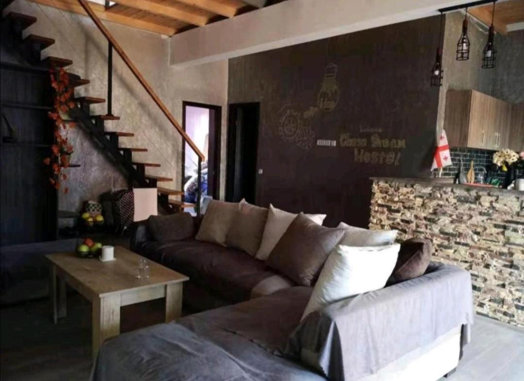 Batumi Chase dream hostel追梦空间 Exterior foto